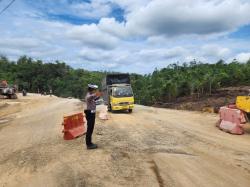 Jalan Lintas Tanjung Alai Terapkan Sistem Buka Tutup
